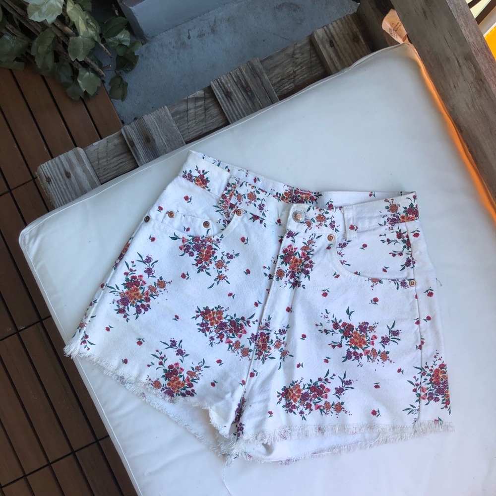 Urban Renewal high-waisted Jean Shorts